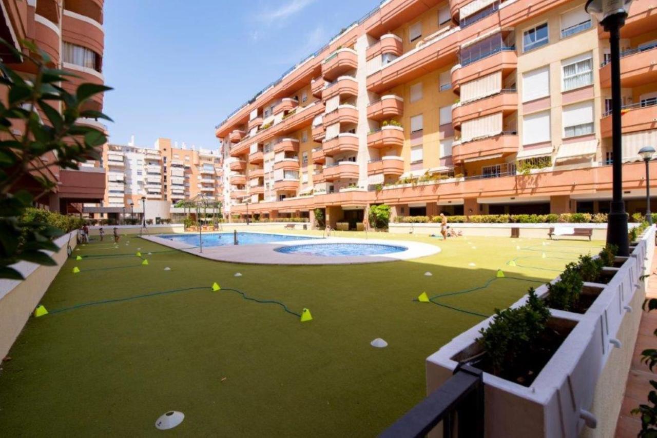 Apartamento Piscis Litoral Малага Экстерьер фото
